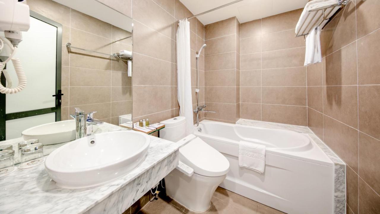 Nesta Serviced Apartment Ly Thuong Kiet Hanoi Esterno foto